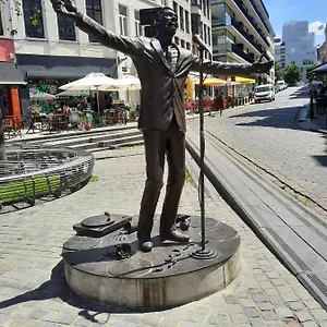 jacques-brel-brussels.brusselshotelsbook.com/